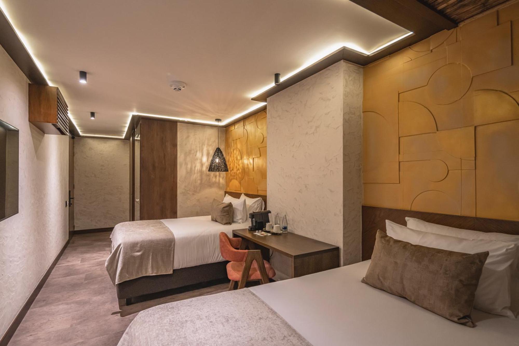 Golden Valley Hotel Μεντεγίν Εξωτερικό φωτογραφία