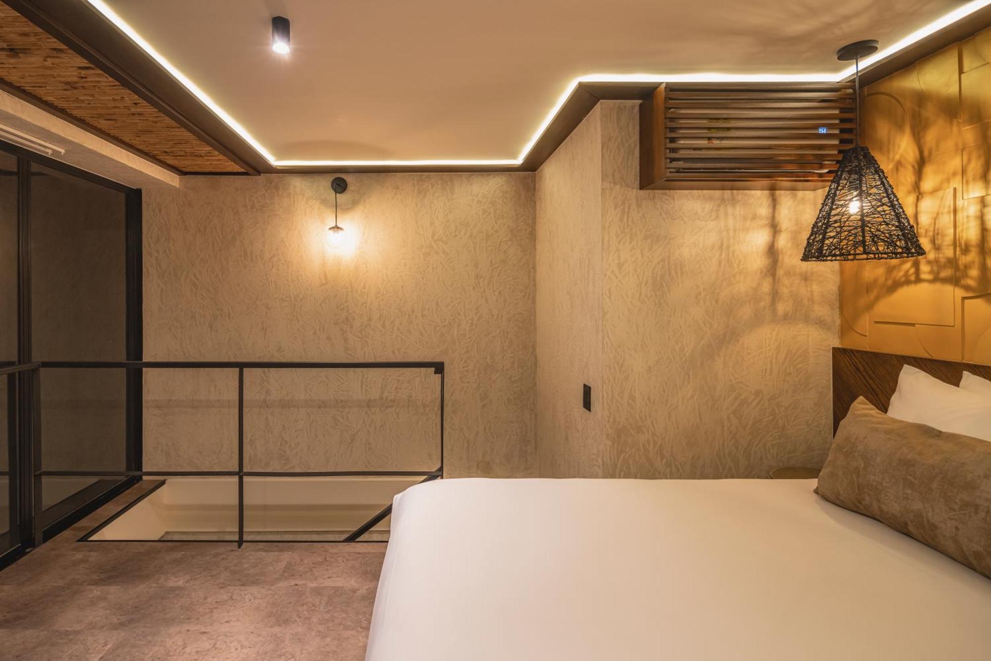 Golden Valley Hotel Μεντεγίν Εξωτερικό φωτογραφία